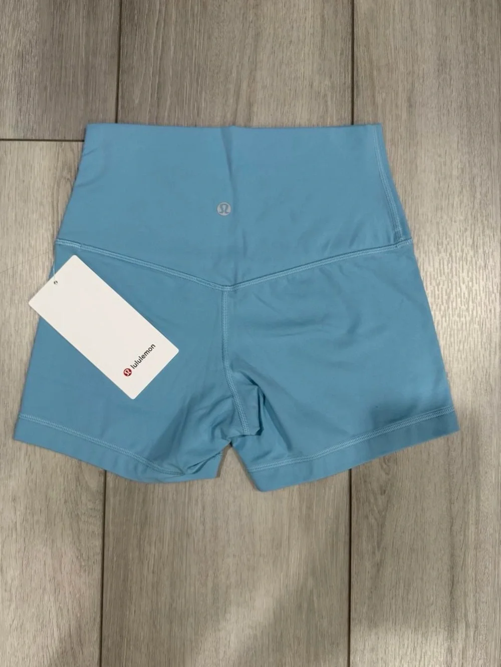 lululemon athletica Women’s Align No Line HR Short 4” in Seaform Color  — Size 6